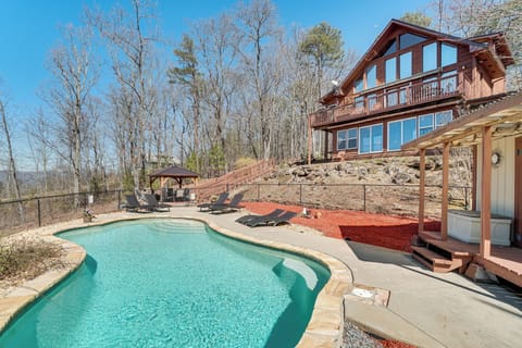House (3 Bedrooms) | Front of property