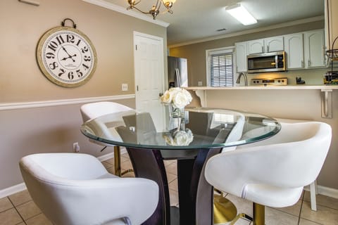 Apartment (3 Bedrooms) | Interior