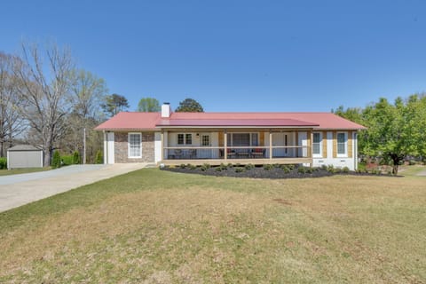 House (4 Bedrooms) | Interior