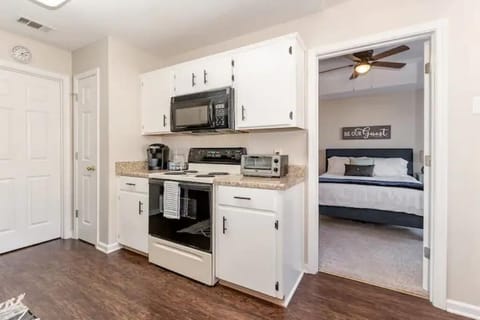 Fully equipped kitchen