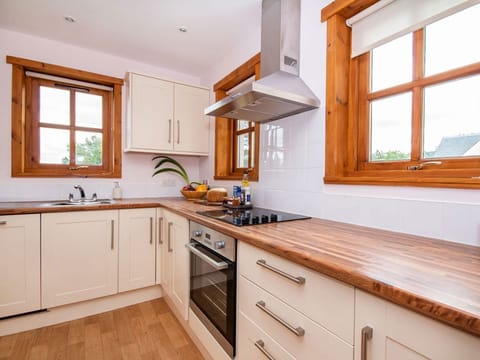 Kitchen | Fernabeg, Tain