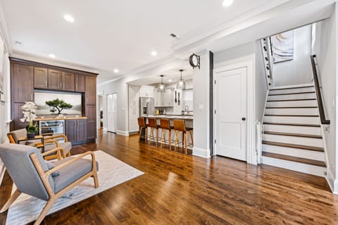 Escape into our new 6BD/4BA single-family home!