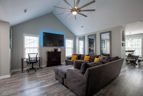 Living Room with vaulted ceilings