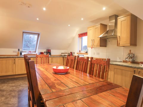 Fridge, dishwasher, electric kettle, toaster