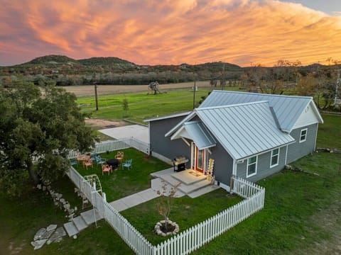 Historic Kingsby Cottage