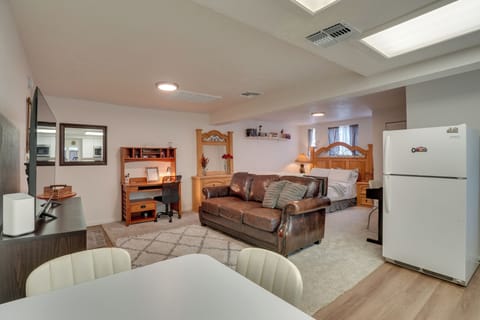 Apartment (0 Bedroom) | Interior