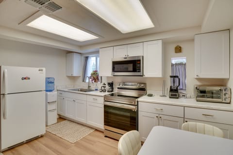 Apartment (0 Bedroom) | Interior