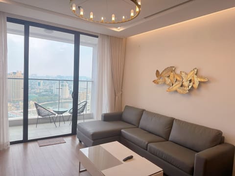 Luxury Apartment | Living area