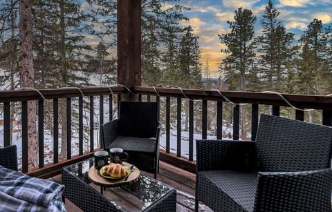 Take in the beauty of the hills from the front deck. 
