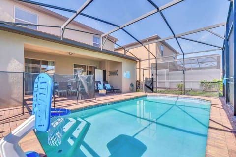 Private pool