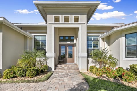 Welcome to your Home in Paradise