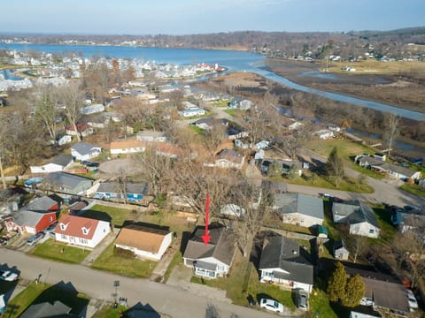 Proximity to the lake