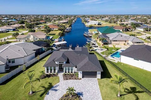 Bird Eye View of Western Facing Aqua Vista