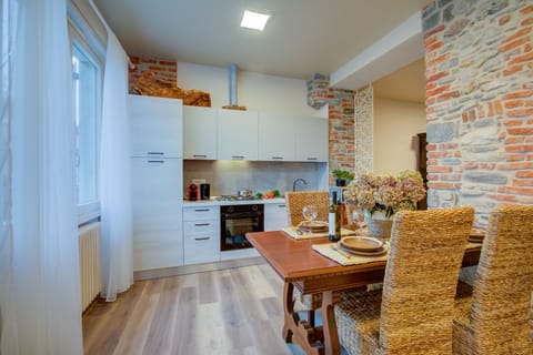 Kitchen and dining area