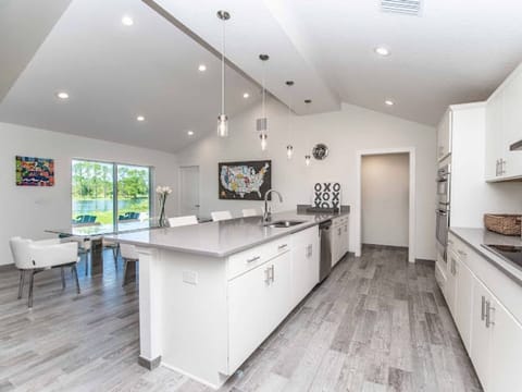 House, Accessible | 4 bedrooms, Internet