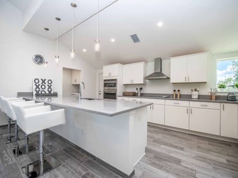 House, Accessible | 4 bedrooms, Internet