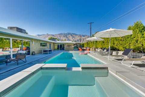Palm Springs Vacation Rental | 3BR | 4BA | 3,000 Sq Ft | Step-Free Access