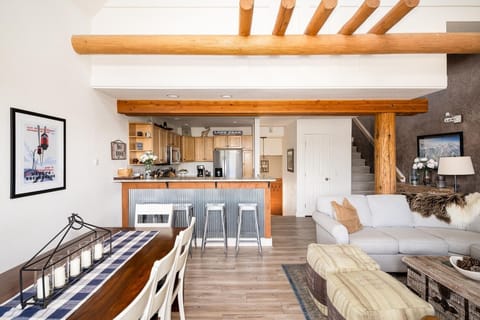 Indoors, Furniture, Living Room, Home Decor, Dining Room