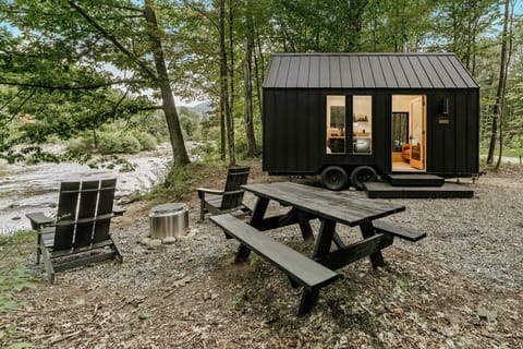 Lykke Cabin "SANDER"