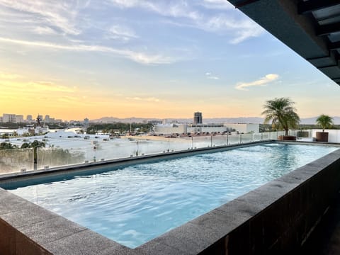 Rooftop pool