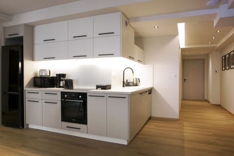 Fully equipped. Induction cook top.