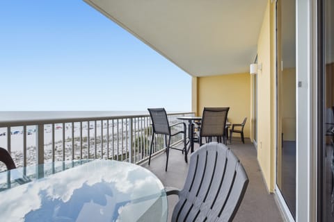 Azure #413 Balcony