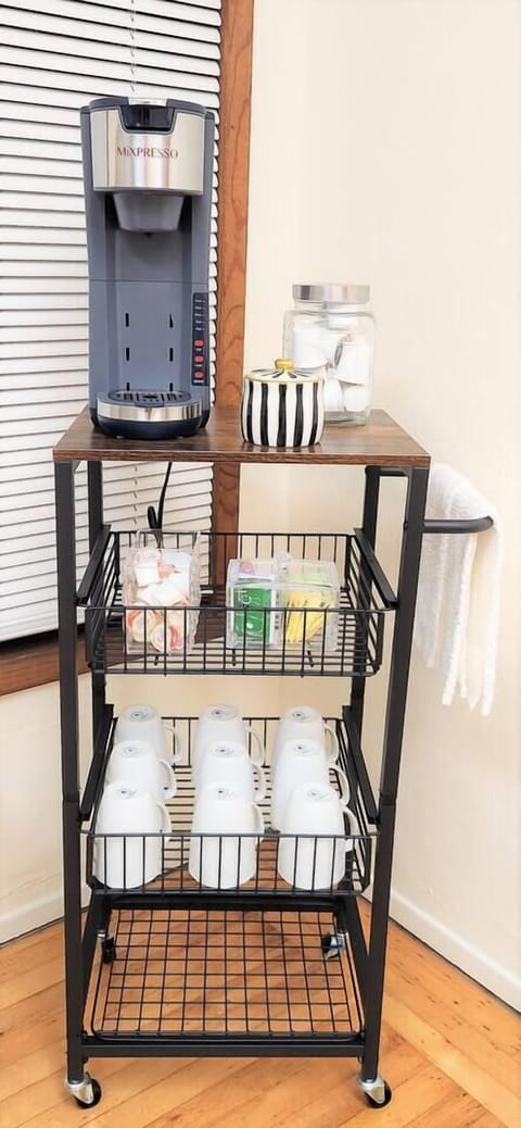 Coffee Station - with decaf & tea