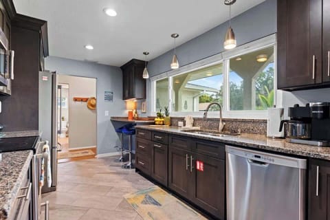 Fully Loaded Kitchen