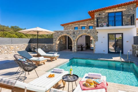 Beautiful villa with private pool and terrace