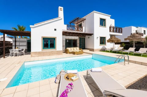 Beautiful villa with private pool and terrace