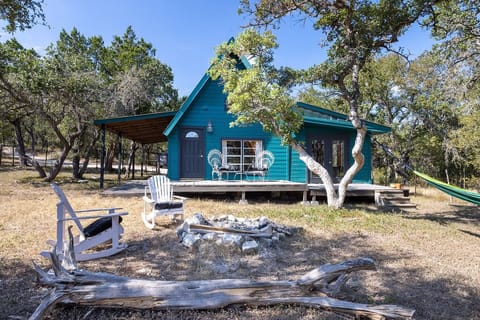 Cottage, Private Bathroom (The Library) | Garden
