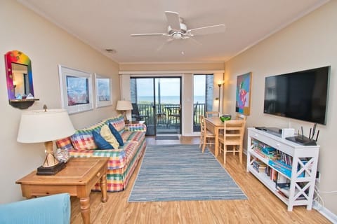 Welcome to Island Beach Racquet Club 303B!