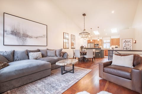 Livingroom2
