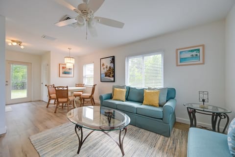 Naples Vacation Rental | 2BR | 1BA | 750 Sq Ft | 1 Exterior Step Required
