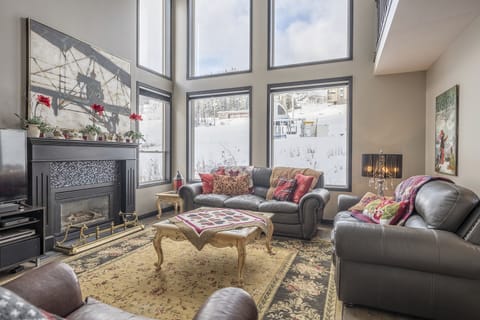 Ski Ya Later is cozy vacation home that backs right on to Alpine Meadows Chair