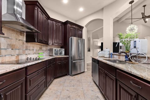 A well design Kitchen area to cook