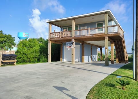 Welcome to Crystal Beach TX!