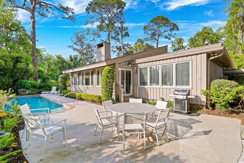 2 Ruddy Turnstone - Private Pool Deck Area