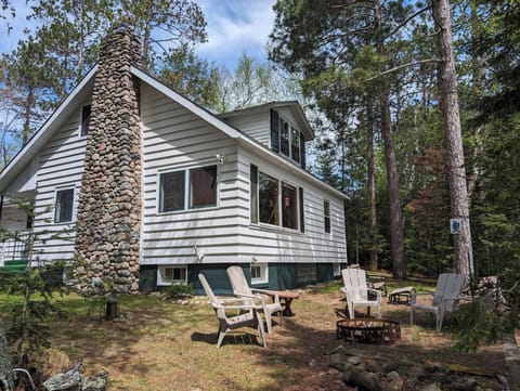 Sunrise Shores Retreat Firepit