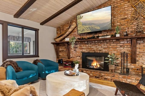 Cozy living room with a fireplace.