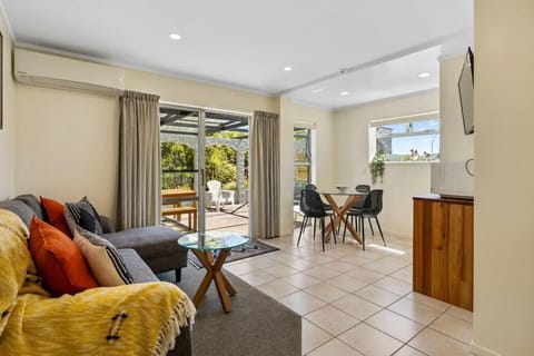 Living and dining area
