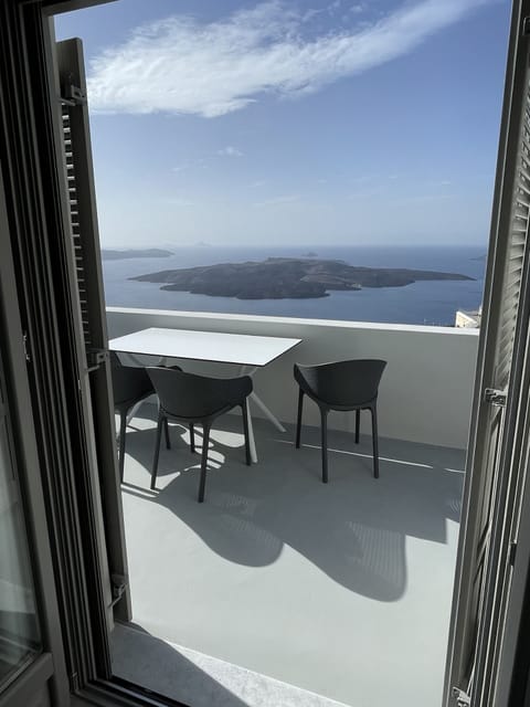 Volcano view from the living room