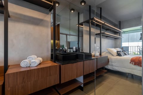 House | 1 bedroom