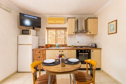 Living and dining room