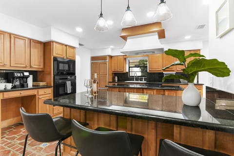 Very large, fully stocked kitchen