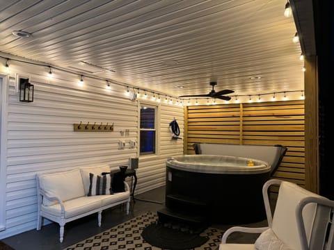 Private hot tub — unwind after a day exploring Nelson County