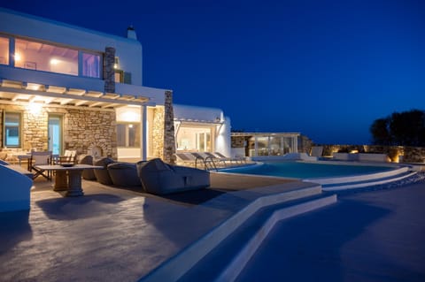 House, Smoking | 5 bedrooms, soundproofing