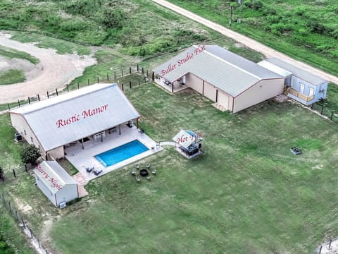 Waller County Retreat is a Lodging & Event Venue!!