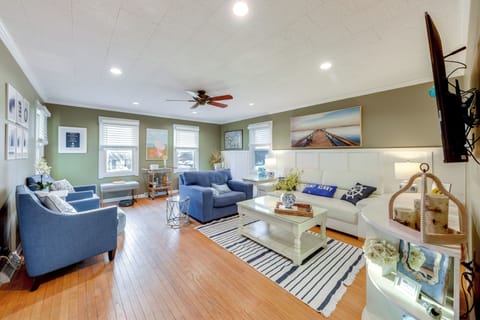 House (3 Bedrooms) | Front of property