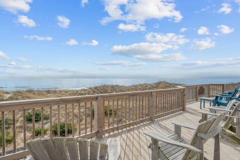 15-Surf or Sound Realty - 1180 - Island Princess - Deck -1